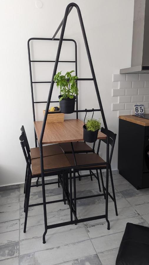Apartemen 65 Duck House
