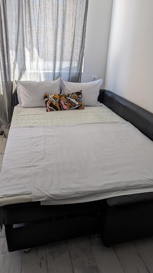 Apartemen 65 Duck House